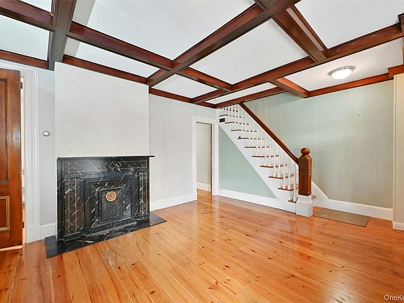 4th image of 130 Hudson Avenue