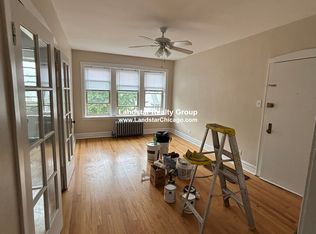 4107 N Sacramento Ave #2, Chicago, IL 60618