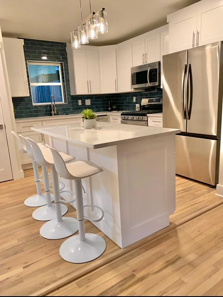 27 Peachtree Hills Ave NE — Photo 1