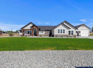 24832 Ardmore Ct, Caldwell, ID 83607