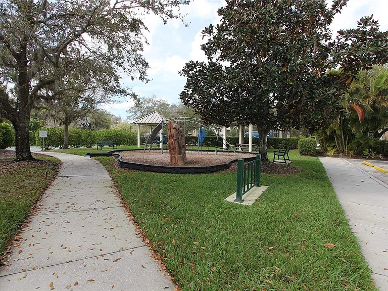11717 Crawford Parrish Ln — Photo 34