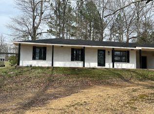 1256 Lee Stokes Rd #1256, Columbus, MS 39702