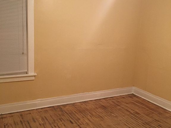 2nd image of 381 Northland Ave #1