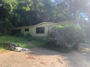 380 Duncan Ln, Winston Salem, NC 27127