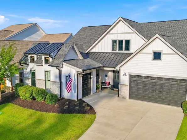 1113 Britton Creek Ct, Lexington, SC 29072