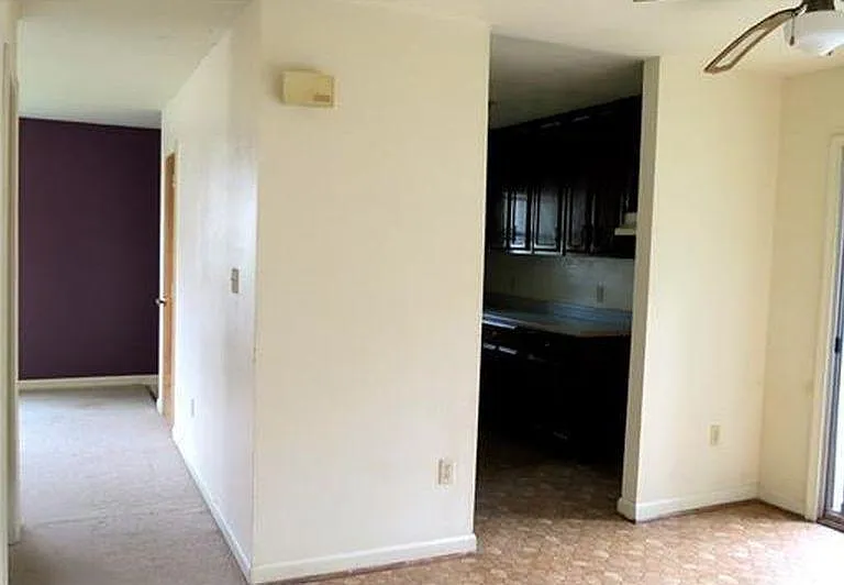 1810 Freeman St — Photo 9