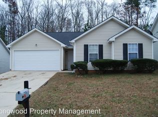 2226 Hidden Creek Dr, Decatur, GA 30035