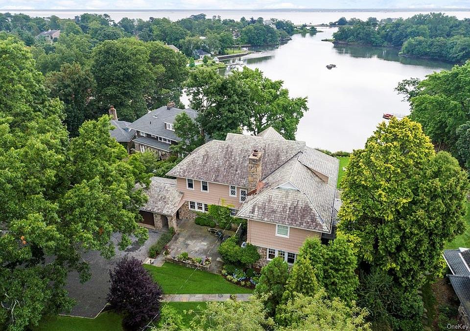 55 Seaview Avenue, New Rochelle, NY 10801 Zillow