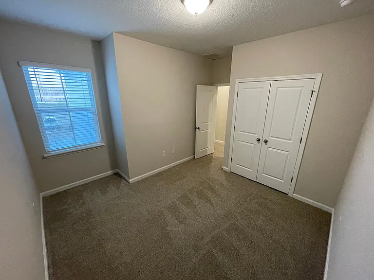 270 Brandon Lakes Dr #270 — Photo 28