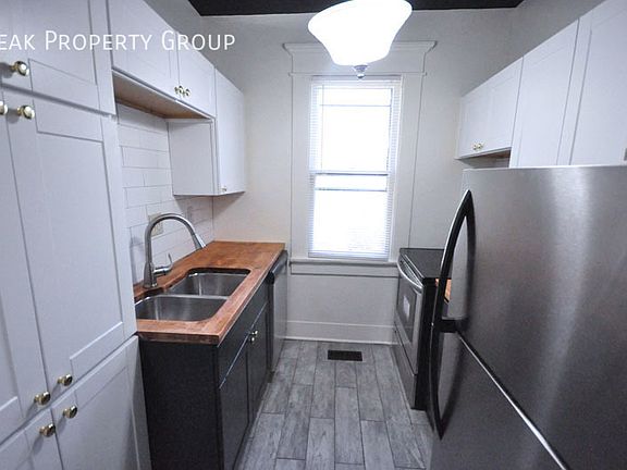 5th image of 202 E 9th Ave