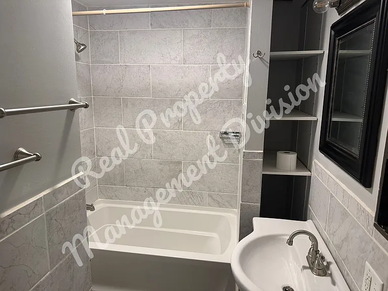 701 S Columbia Ave — Photo 3