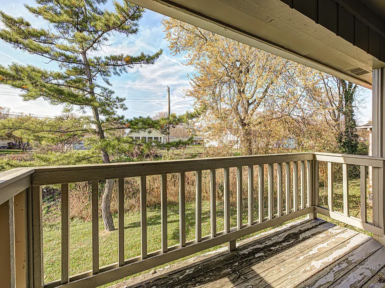 Greenfield Knoll Apartments — Photo 13