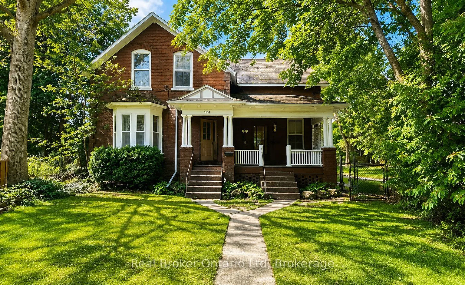 2 bed, $1,800 — Photo 1