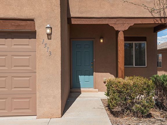 3rd image of 1513 San Pedro Rd NE