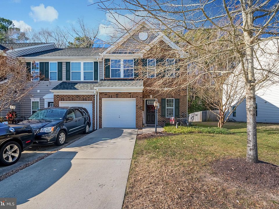 1st image of 419 Alexia Ln