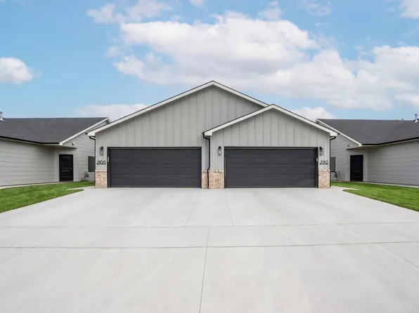 2114-2116 E Plaza Ct, Haysville, KS 67060