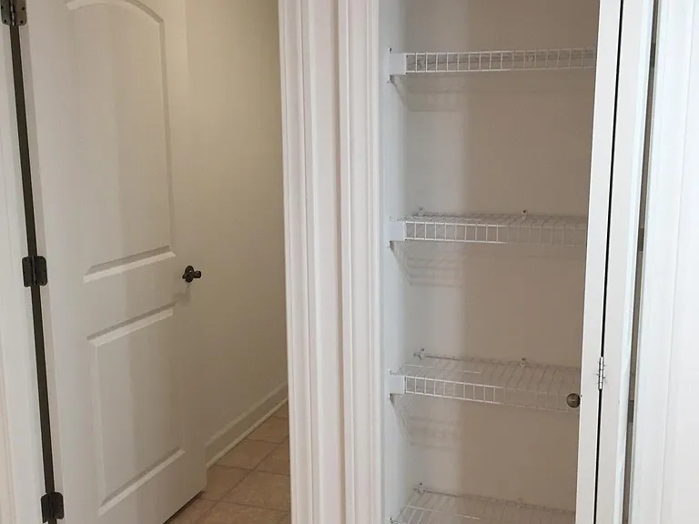 920 Marquette Ave #303 — Photo 9