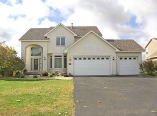 3725 Primrose Ct N, Brooklyn Park, MN 55443