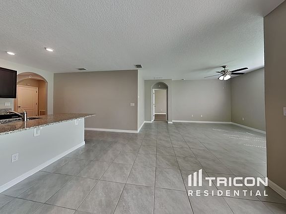 4th image of 3757 Moonflower Ln