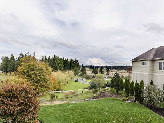 2nd image of 11804 Parkview Ct SW