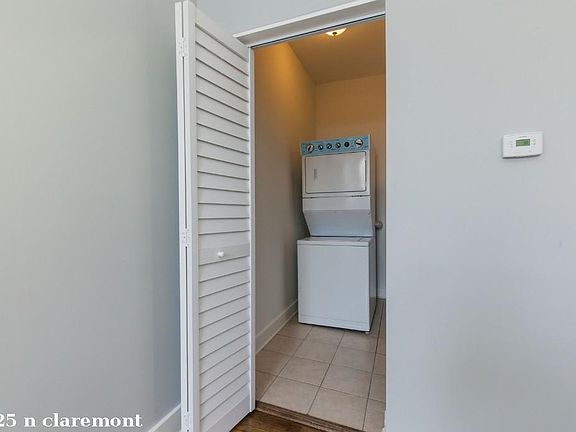 3rd image of 1625 N Claremont Ave #121