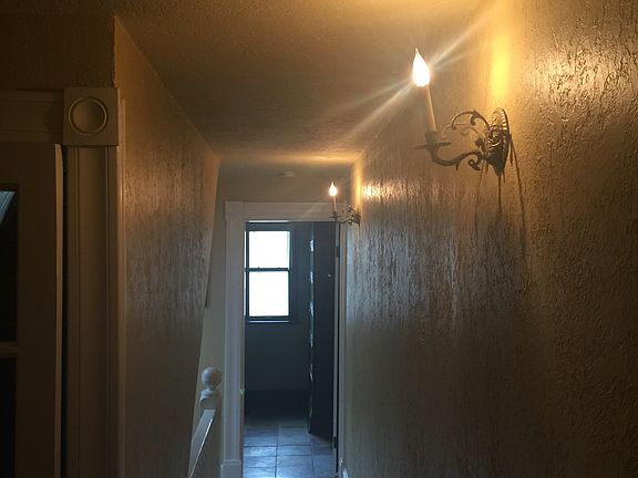 3rd image of 46 Tecumseh St