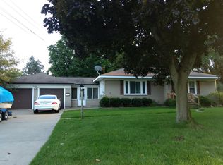 1720 Chapel St SW, Wyoming, MI 49519