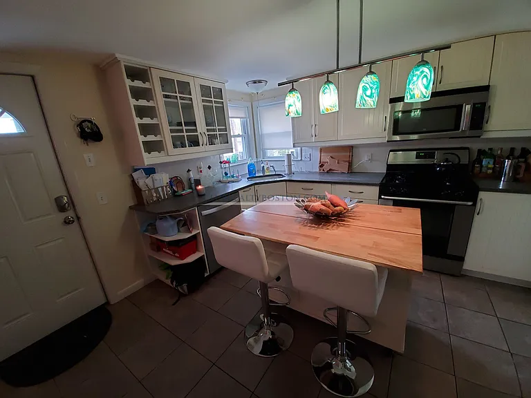 134 Lake St #FRN — Photo 10