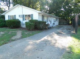 1144-1146 Dover Ave, Akron, OH 44320
