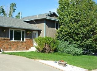 1024 Almon Dr, Gillette, WY 82718