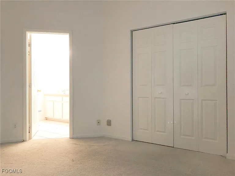 8073 Pacific Beach Dr — Photo 13