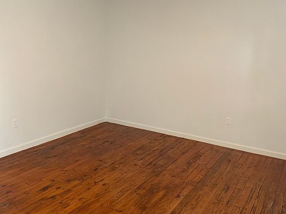 4th image of 1451 NE 170th St APT 208A