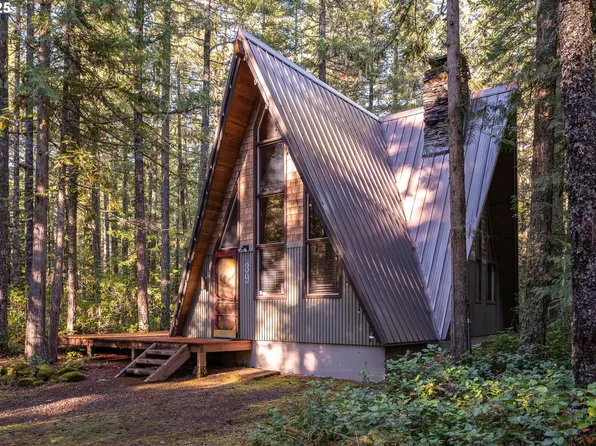 76195 E Road 28, Rhododendron, OR 97049