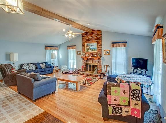 5th image of 4831 Mehlbrook Dr