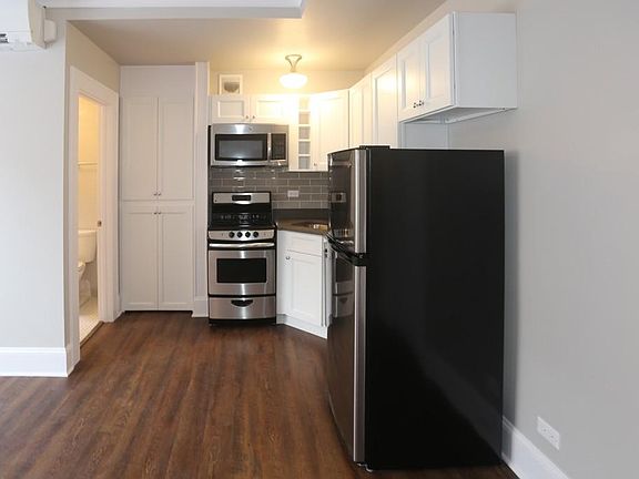 5th image of 817 W Lakeside Ave