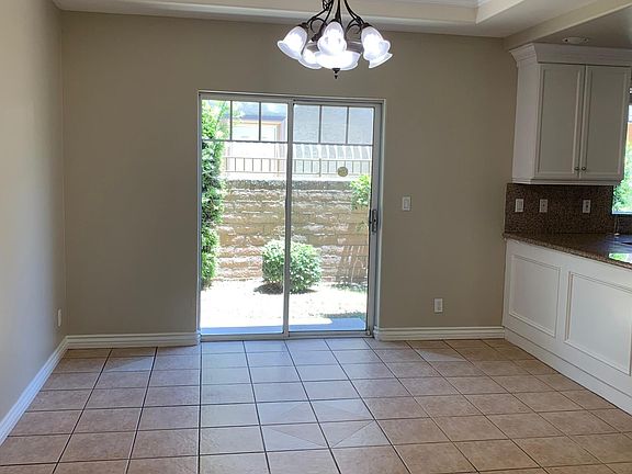 5th image of 333 Diamond St Unit B