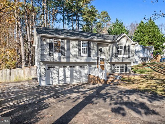 2nd image of 11627 Cowpoke Cir