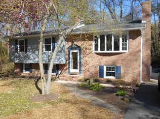 421 Park Creek Ct, Pasadena, MD 21122