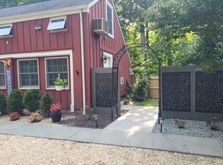(Undisclosed Address), Syosset, NY 11791