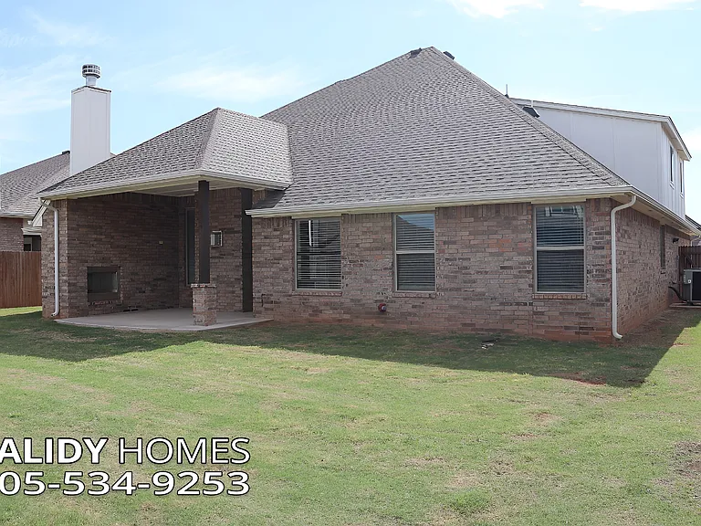800 Bison Crossing Dr — Photo 36