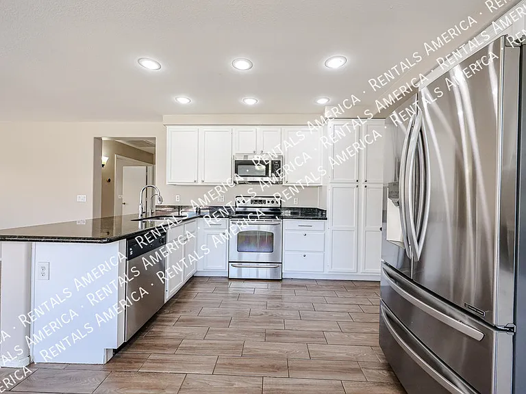 4616 E Summerhaven Dr — Photo 18