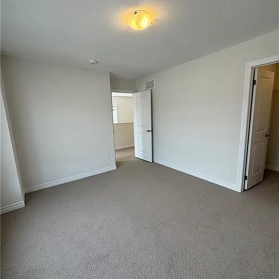 29 Gilham Way — Photo 10
