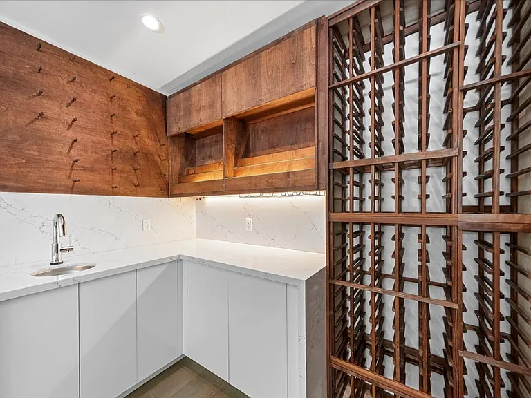 1455 S Castello Ave — Photo 15