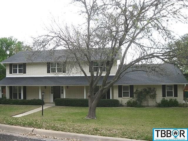 1st image of 2507 River Oaks Dr