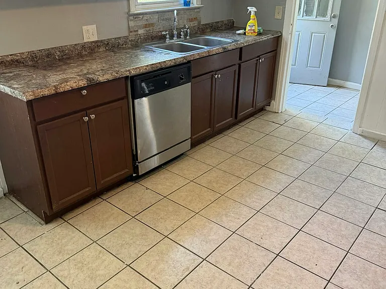 3602 Rose Dr #1 — Photo 6