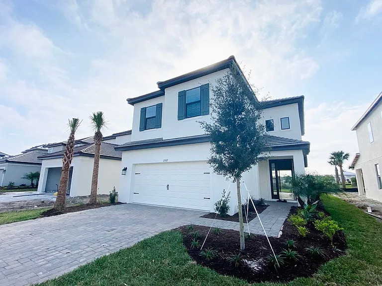 2307 Kestrel Perch Pl — Photo 2