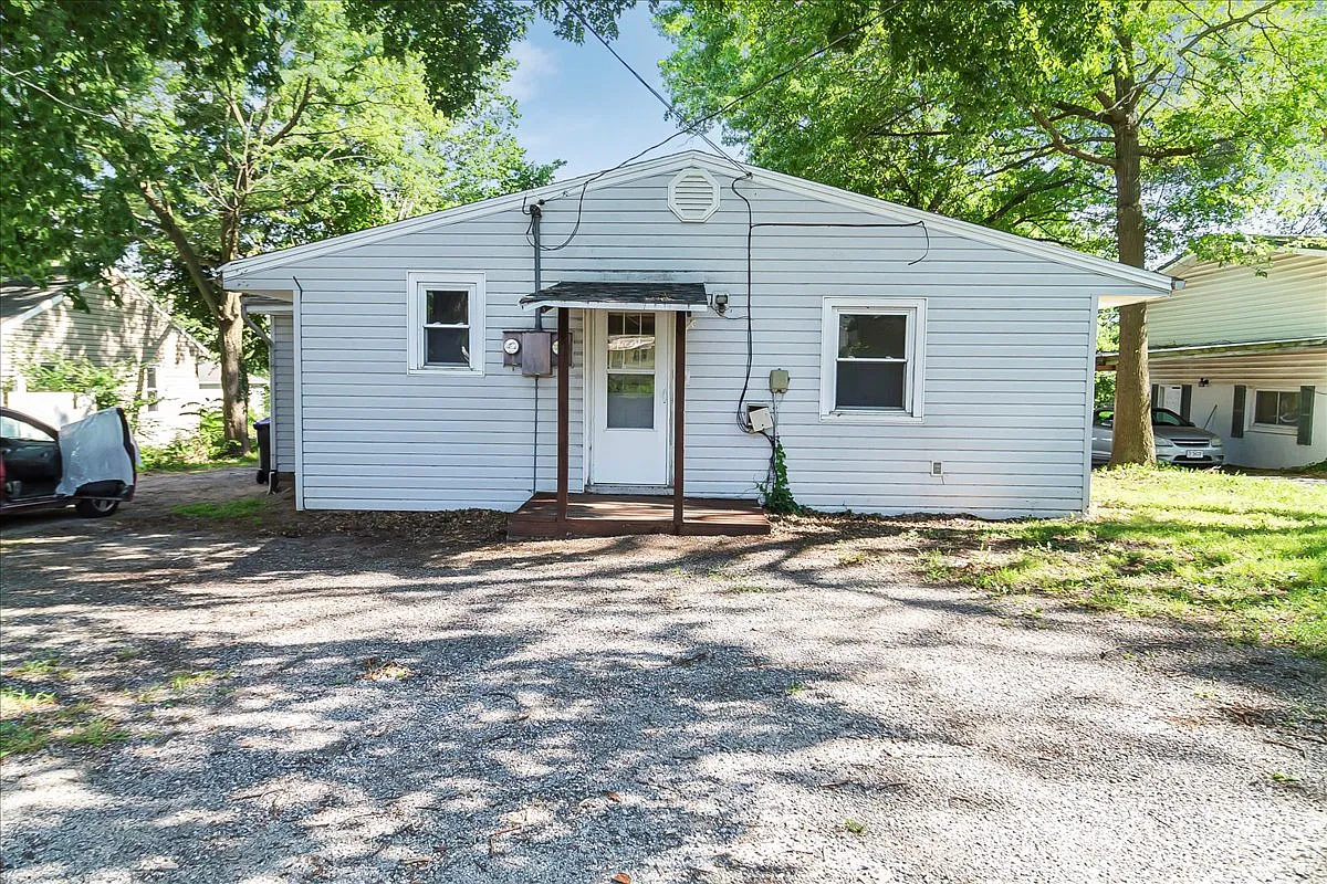 407 Hamilton, Warrensburg, MO 64093 - 2 — Photo 1