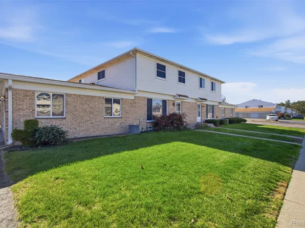 37439 Colonial Dr, Westland, MI 48185