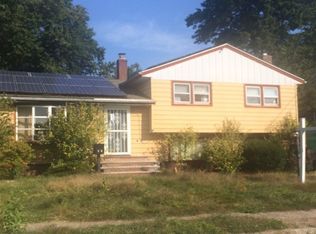 50 Kuhn Dr, Saddle Brook, NJ 07663