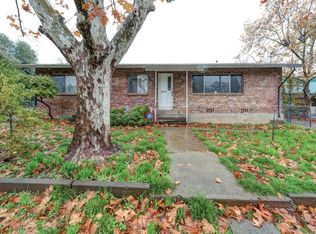 2611 Reservoir Ln, Redding, CA